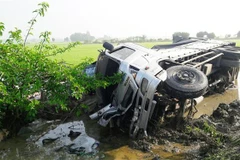 Hiện trường vụ tai nạn. (Ảnh: Tùng Lâm/TTXVN) 