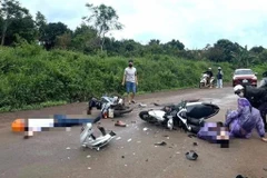 Hiện trường vụ tai nạn khiến 3 người thương vong. (Nguồn: Báo Người Lao động)