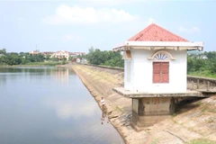 Hồ Khe Mây ở phường 3, thành phố Đông Hà. (Ảnh: Nguyên Lý/TTXVN) 