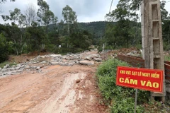 Hiện trạng khu vực xảy ra vụ lở đất vùi lấp hàng loạt xe tại Sóc Sơn