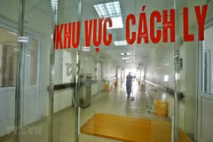 Khu vực cách ly bệnh nhân mắc COVID-19. (Ảnh: Minh Quyết/TTXVN) 