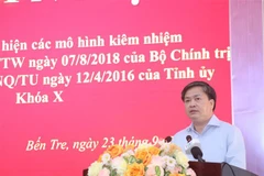 Bí thư Tỉnh ủy Bến Tre Lê Đức Thọ phát biểu tại hội nghị. (Ảnh: Huỳnh Phúc Hậu/TTXVN) 