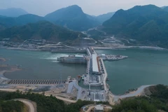 Đập thủy điện Xayaburi của Lào trên sông Mekong. (Ảnh: ThaiPBS)