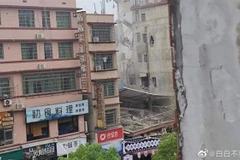 Hiện trường tòa nhà 6 tầng bị sập tại thành phố Trường Sa, tỉnh Hồ Nam, miền Trung Trung Quốc ngày 29/4/2022. (Ảnh: Weibo/TTXVN) 