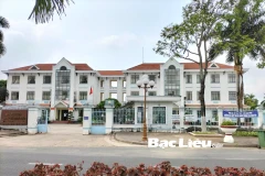 Bạc Liêu quy định các nơi cấm quay phim, chụp hình gồm trụ sở các cơ quan, đơn vị: Tỉnh ủy Bạc Liêu; Ủy ban nhân dân tỉnh; Đoàn đại biểu Quốc hội và Hội đồng Nhân dân tỉnh; Kho bạc Nhà nước tỉnh; Ngân hàng Nhà nước Việt Nam, chi nhánh tỉnh; Đài Phát Thanh