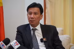 Đại sứ Việt Nam tại Cộng hòa Indonesia Tạ Văn Thông trả lời phỏng vấn phóng viên TTXVN. (Ảnh: Đào Trang/TTXVN)