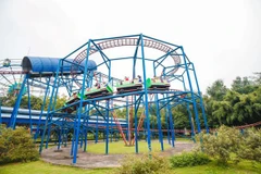 Tàu lượn siêu tốc tại khu du lịch Đảo Ngọc Xanh, nơi xảy ra vụ việc. (Nguồn: Khu du lịch Đảo Ngọc Xanh) 