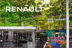 Một cửa hàng của hãng ôtô Renault tại Paris, Pháp ngày 22/5/2020. (Nguồn: THX/TTXVN) 