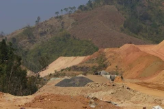 Hiện, tỷ lệ giải ngân vốn đầu tư công năm 2023 của tỉnh Kon Tum đạt khoảng gần 40%. (Ảnh: Dư Toán/TTXVN)