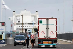 Đại sứ quán Việt Nam tại Pháp đã khẩn trương liên hệ với các cơ quan chức năng sở tại để xác minh thông tin và đề nghị hỗ trợ Đại sứ quán triển khai các biện pháp bảo hộ công dân. (Nguồn: AFP)