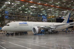 Máy bay Boeing 787 Dreamliner tại nhà máy của Boeing ở Everett, Washington, Mỹ. (Ảnh: AFP/TTXVN) 