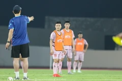 Quang Hải và các đồng đội trong buổi tập. (Nguồn: VFF)