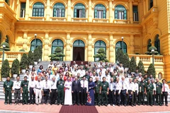 [Photo] Buổi gặp mặt người có công với cách mạng tỉnh Vĩnh Long