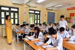 Một giờ học của học sinh lớp 12 Trường Trung học phổ thông Ỷ La, thành phố Tuyên Quang. (Ảnh: TTXVN phát)