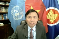 Đại sứ Đặng Đình Quý - Trưởng Phái đoàn đại diện thường trực Việt Nam tại Liên hợp quốc phát biểu tại phiên họp. (Ảnh: Hữu Thanh/TTXVN)