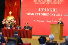 Tổng Bí thư Nguyễn Phú Trọng phát biểu chỉ đạo hội nghị. (Ảnh: Văn Điệp/TTXVN)