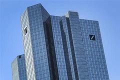Trụ sở ngân hàng Deutsche Bank (DB) ở Frankfurt am Main, Đức. (Ảnh: AFP/TTXVN)
