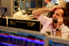 Giao dịch viên tại Sàn Chứng khoán Israel. (Nguồn: Getty Images)