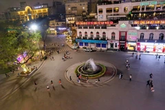 Không gian đi bộ hồ Hoàn Kiếm. (Nguồn: TTXVN)