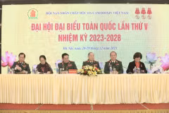 Đoàn Chủ tịch điều hành Đại hội. (Ảnh: Minh Quyết/TTXVN)