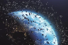 Khoảng 1 triệu mảnh vụn lớn hơn 1cm, kích thước đủ lớn để 'vô hiệu hóa tàu vũ trụ' đang ở trên quỹ đạo Trái Đất. (Nguồn: Broadcastprome)