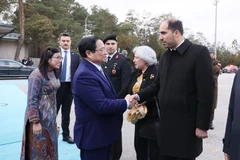 Lễ tiễn Thủ tướng Phạm Minh Chính và Phu nhân tại Sân bay Quốc tế Esenboga, thủ đô Ankara. (Ảnh: Dương Giang/TTXVN)
