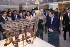 Thủ tướng Phạm Minh Chính và Phu nhân thăm Bảo tàng Anatolian. (Ảnh: Dương Giang/TTXVN)