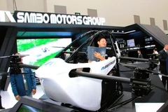 Máy bay một chỗ của hãng Sambo Motors trưng bày tại triển lãm. (Ảnh: Khánh Vân/Vietnam+)