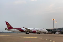 Một máy bay Boeing 787 của Juneyao Airlines tại sân bay ở Hàng Châu, Trung Quốc. (Nguồn: VCG)