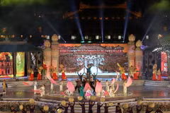 Khai mạc Festival Huế 2018 - Di sản văn hóa với hội nhập và phát triển