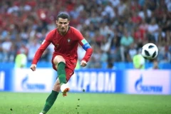 Cầu thủ Cristiano Ronaldo của Bồ Đào Nha trong trận đấu với Tây Ban Nha ở bảng B World Cup 2018 tại Sochi, Nga ngày 15/6. (Nguồn: THX/TTXVN)