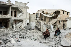 Cảnh đổ nát ở thị trấn Douma, phía đông Ghouta, Syria. (Nguồn: AFP)
