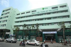 Đi du lịch, vợ và con tử vong, chồng nguy kịch vì nghi ngộ độc