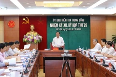 Đồng chí Trần Cẩm Tú, Bí thư Trung ương Đảng, Chủ nhiệm Ủy ban Kiểm tra Trung ương chủ trì kỳ họp. (Ảnh: Phương Hoa/TTXVN