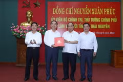 Hình ảnh Thủ tướng thăm và làm việc tại tỉnh Thái Nguyên