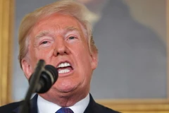 [Video] Tổng thống Mỹ Donald Trump ra lệnh tấn công Syria 