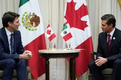 Tổng thống Mexico Enrique Peña Nieto gặp Thủ tướng Canada Justin Trudeau. (Nguồn: Twitter, @JustinTrudeau)