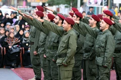 Các thành viên Hezbollah trong một cuộc diễu binh tại Beirut năm 2009. (Ảnh: AFP/Getty Images)