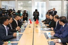 Chủ tịch Quốc hội Nguyễn Thị Kim Ngân tiếp Chủ tịch Hạ viện Indoneia Bambang Soesatyo. (Ảnh: Trọng Đức/TTXVN)