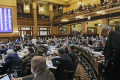 Một phiên họp Quốc hội Gruzia. (Nguồn: politics.myajc.com)