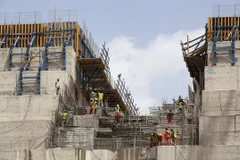 Ảnh tư liệu: Công trường xây dựng đập thủy điện Đại Phục Hưng tại khu vực biên giới Sudan-Ethiopia ngày 31/3/2015. (Nguồn: AFP/TTXVN)