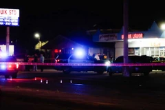 Cảnh sát phong tỏa hiện trường vụ xả súng. (Nguồn: chron.com)