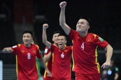 Đội tuyển futsal Việt Nam lần thứ hai vào vòng 1/8 FIFA Futsal World Cup. (Ảnh: Getty Images)