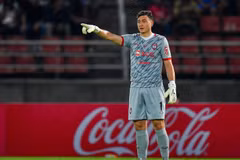 Đặng Văn Lâm có cơ hội chơi tại J-League 1 sau khi gia nhập Cerezo Osaka. (Ảnh: CLB Muangthong United)