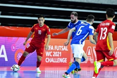 Thất bại đậm với tỷ số 1-9 trước Brazil không phải điều quá tồi tệ với đội tuyển futsal Việt Nam. (Ảnh: VFF) 