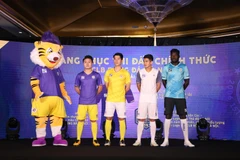 Hà Nội FC công bố mẫu áo thi đấu ở mùa giải 2021. (Ảnh: Hiển Nguyễn/Vietnam+) 