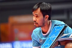 Huấn luyện viên Phạm Minh Giang nhiễm COVID-19 trước trận futsal Việt Nam với Nga. (Ảnh: VFF) 