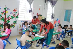 Giờ học tại cơ sở Mầm non Búp Sen xanh, thành phố Vinh. (Ảnh: Bích Huệ/TTXVN)