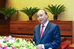 Thủ tướng Nguyễn Xuân Phúc giới thiệu, quán triệt chuyên đề: Chiến lược phát triển kinh tế-xã hội 10 năm 2021-2030 và phương hướng, nhiệm vụ phát triển kinh tế-xã hội 5 năm 2021-2025. (Ảnh: Thống Nhất/TTXVN)