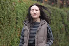 CFO của Tập đoàn công nghệ Huawei Mạnh Vãn Châu tới tòa án tối cao British Columbia ở Vancouver, Canada, ngày 7/12/2020. (Ảnh: AFP/TTXVN)